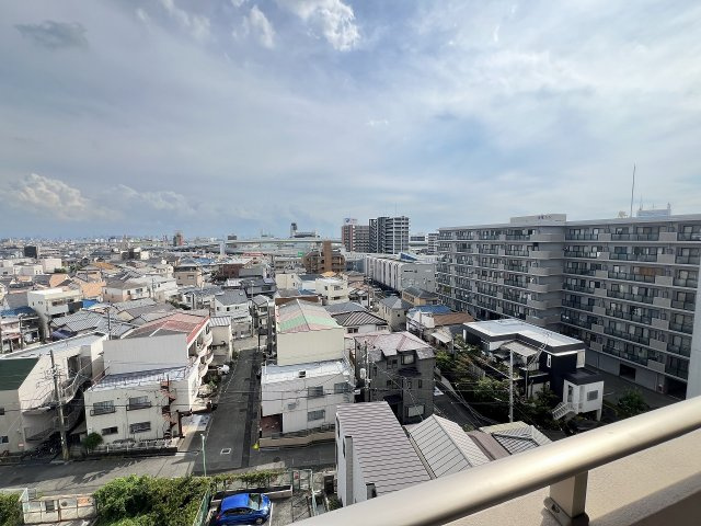 フローライト蛍池の展望