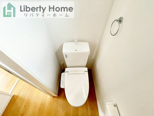 日立市東金沢町8期　新築戸建のトイレ