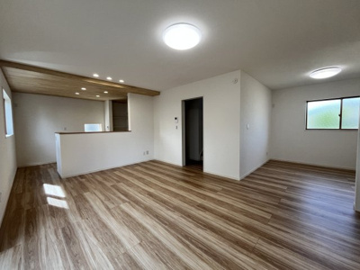 【居間・リビング】