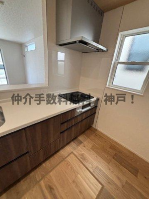 【キッチン】 | 神戸市西区北別府5丁目　新築戸建2号棟　仲介手数料無料！ | 使いやすいキッチンです