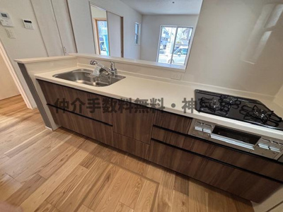 【キッチン】 | 神戸市西区北別府5丁目　新築戸建2号棟　仲介手数料無料！ | 使いやすいキッチンです