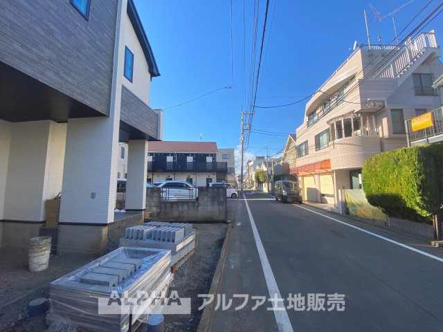 立川市富士見町4丁目新築戸建の前面道路含む現地写真