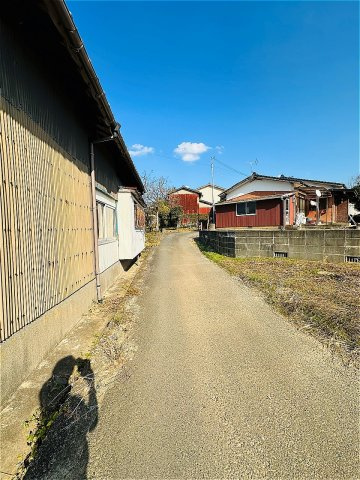 荒木町土地の前面道路含む現地写真