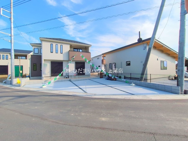 川島町下伊草　新築戸建　いろどりアイタウン　07の駐車場