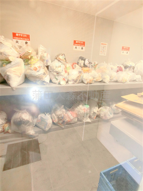 フレンシア蒲田のその他共用部分|曜日時間関係なくゴミ出し可能な敷地内ゴミ捨て場