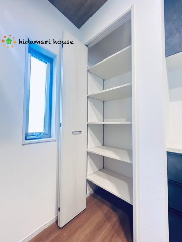 川島町下伊草　新築戸建　いろどりアイタウン　11の収納