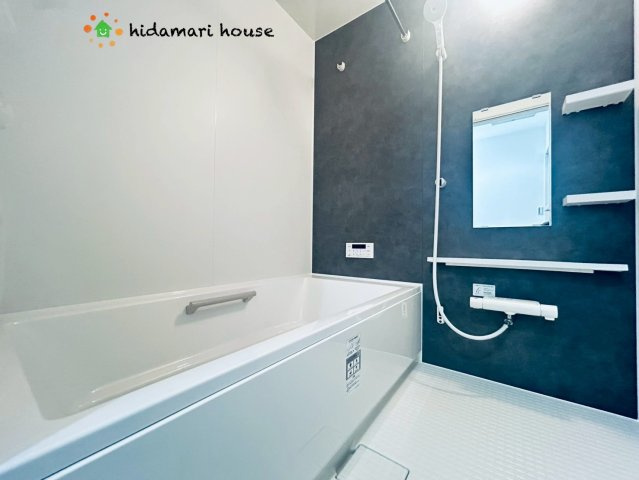 川島町下伊草　新築戸建　いろどりアイタウン　11の浴室