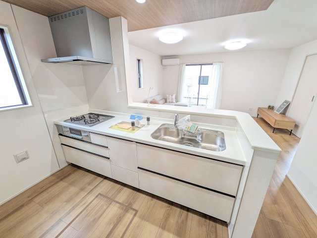 八王子市　石川町　新築一戸建て　６期のキッチン|～使い勝手の良いシステムキッチン～