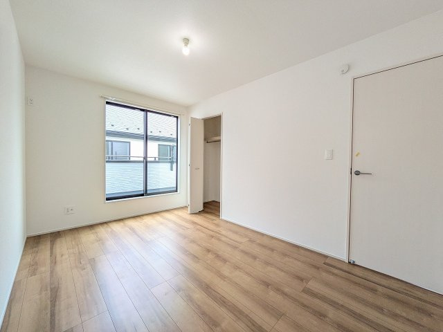 八王子市　石川町　新築一戸建て　６期の収納|～収納力の高いクローゼット完備～