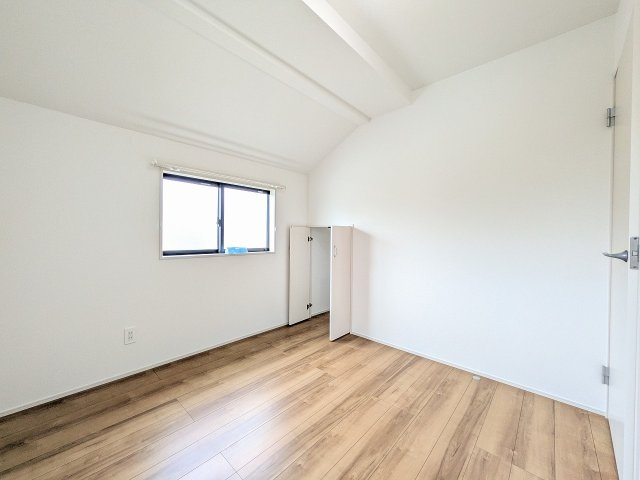 八王子市　石川町　新築一戸建て　６期の収納|～収納力の高いクローゼット完備～