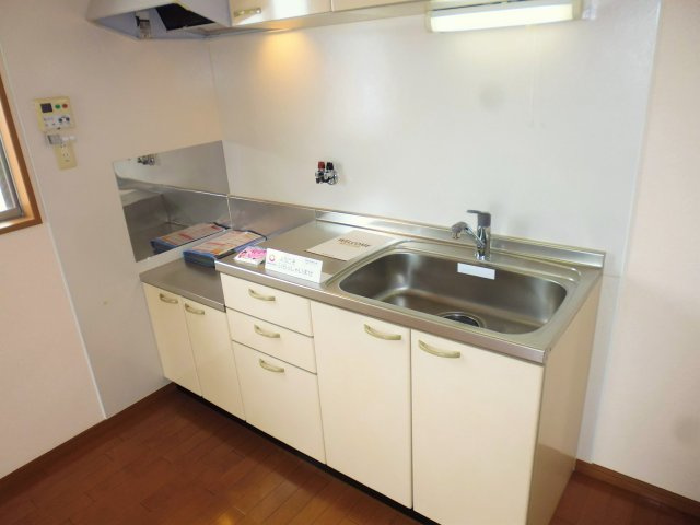 ラフィーネ二ツ屋のキッチン