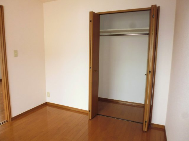 ラフィーネ二ツ屋の収納