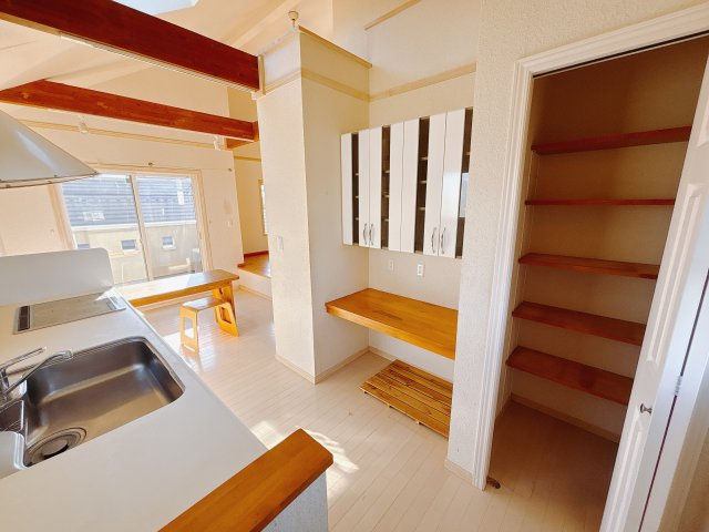 【中古戸建】伊勢崎市連取元町のキッチン|■キッチン