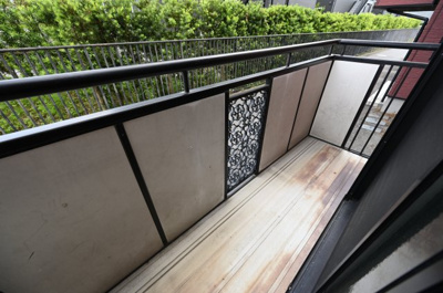 【バルコニー】 | ルミエール二階堂