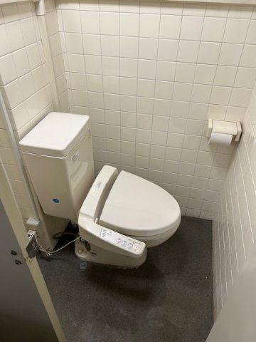 白王ビルのトイレ