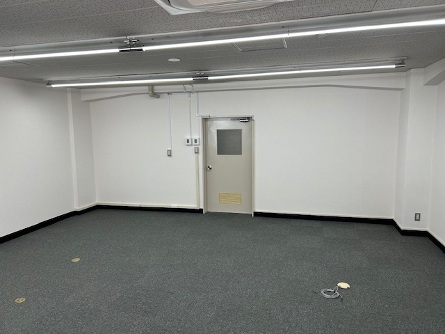 白王ビルの内装