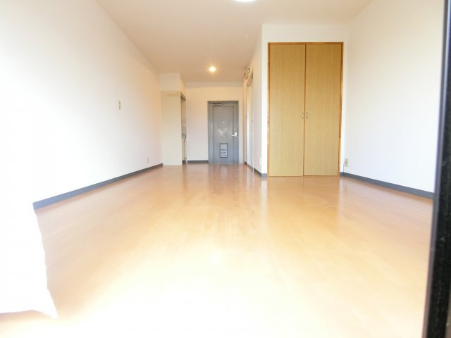 第一北山マンションの居間・リビング