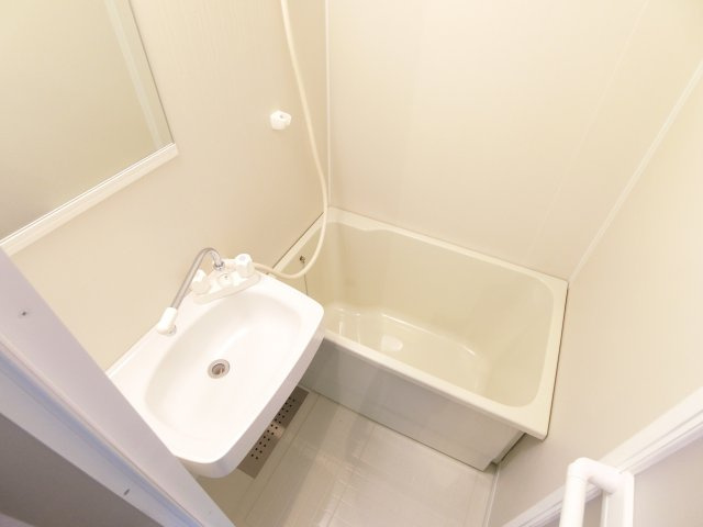 第一北山マンションの浴室