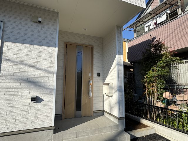 柏市塚崎１丁目新築戸建【大津ヶ丘第二小学校：5分】のエントランス|エントランス・玄関ポーチ