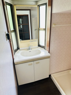  | 富雄泉ヶ丘戸建て