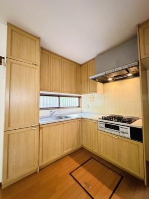  | 富雄泉ヶ丘戸建て