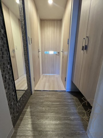 ミラージュパレス都島本通の玄関