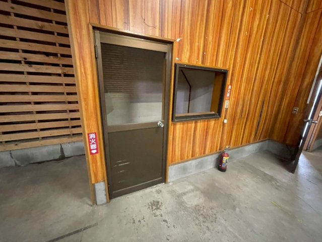 川端町貸倉庫事務所のその他