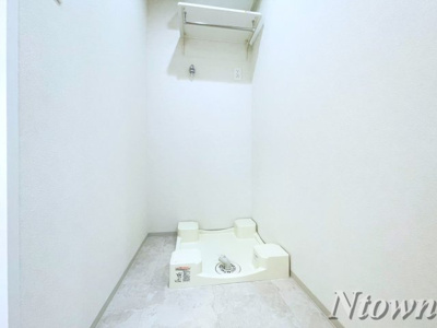 【設備】 | Alivis金山East | 洗濯機置き場です。