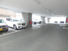 敷地内駐車場 