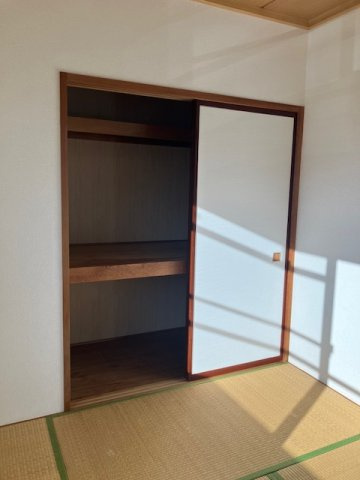 槙島リッチの収納