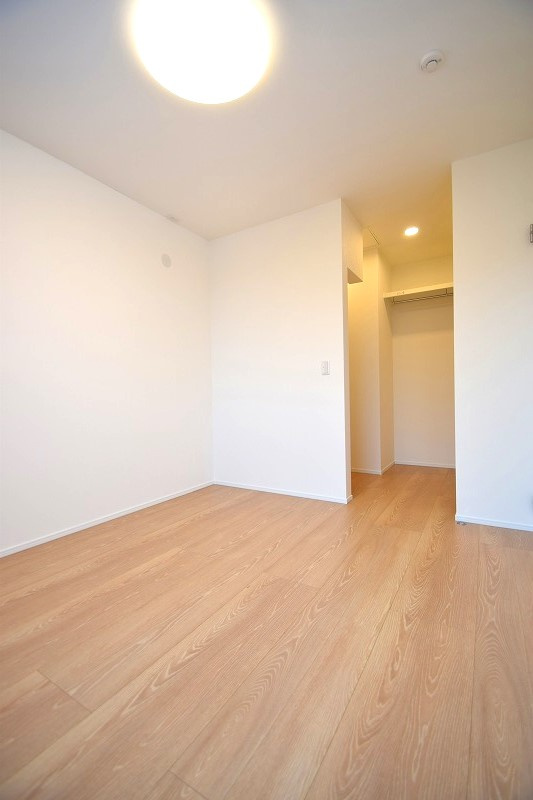 南沢2条2丁目[新築]の洋室|洋室別角度！