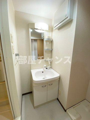 アルバ大須の独立洗面台