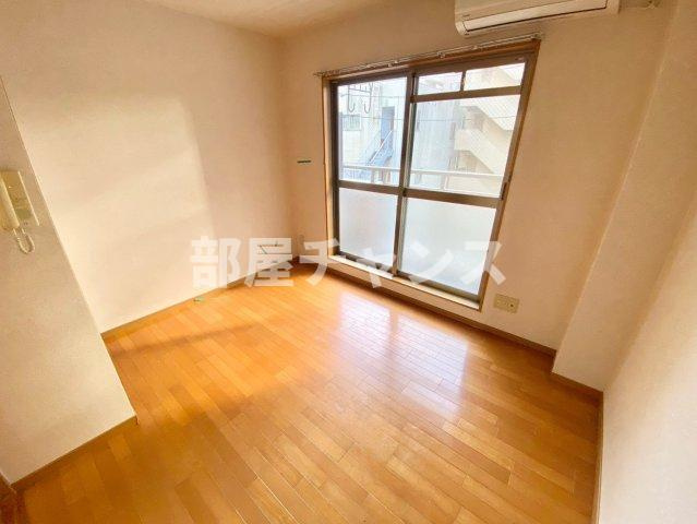 エンゼル栄の居間・リビング