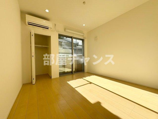 ルミエールYの居間・リビング