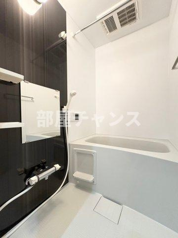 ルミエールYの浴室