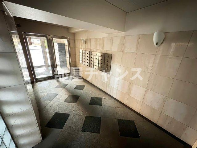 グランメール城西のロビー