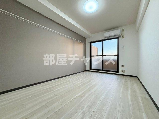 グランメール城西の居間・リビング