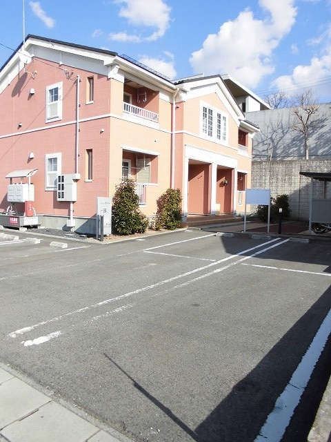 メゾン・さくら Ｂの駐車場
