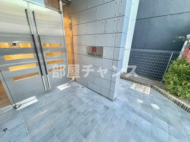 マリオン城西のエントランス