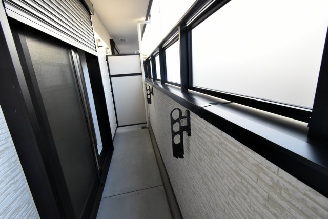 ヴィクトワール西宮丸橋町のバルコニー