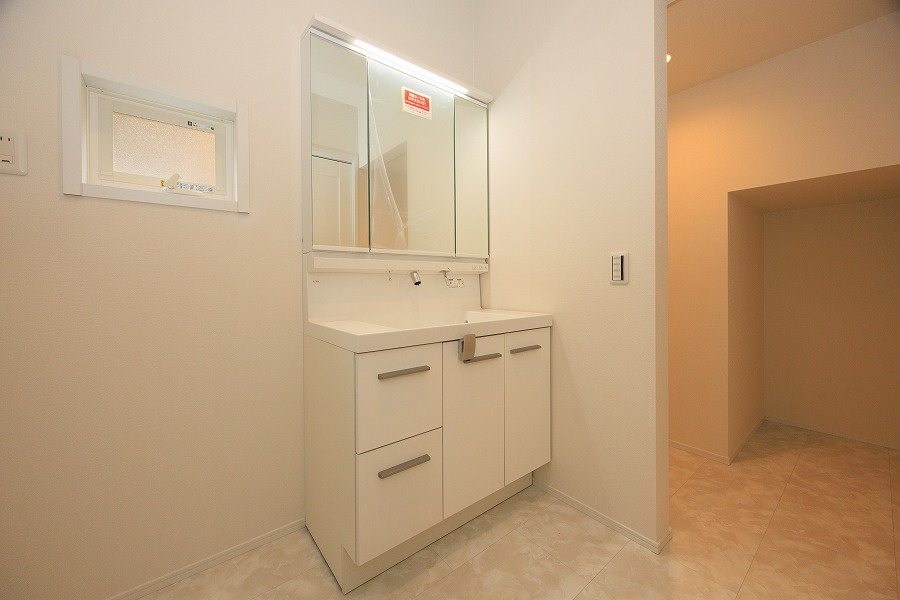 サンコート　八幡西区沖田３丁目の独立洗面台