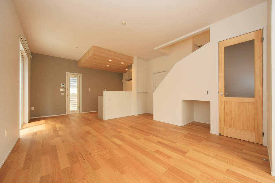 サンコート　八幡西区沖田３丁目の居間・リビング