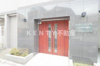 【エントランス】 | プレシャスガーデン鵜の木 | 毎日通るエントランスはこのようになっています