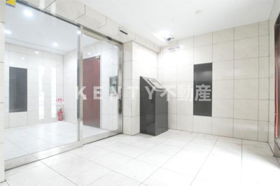 【ロビー】 | プレシャスガーデン鵜の木 | ゆとりのあるロビーです