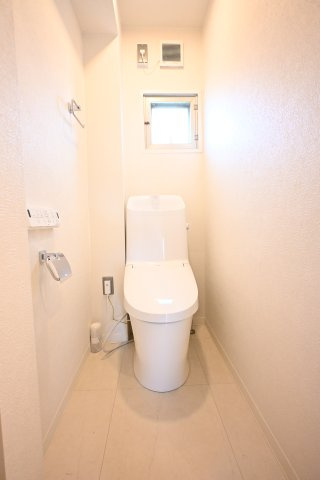 鵜野森団地　M棟５０８号室のトイレ