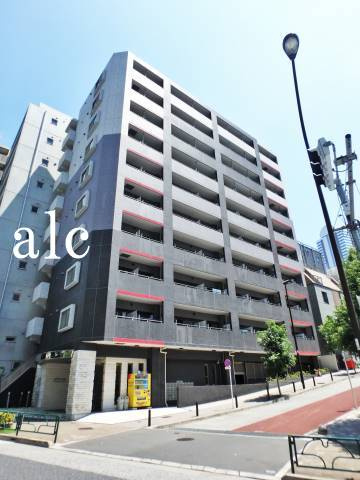新宿区西新宿８丁目の賃貸マンションの外観|きれいな外観です