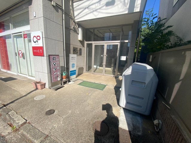  西船橋マンションのエントランス