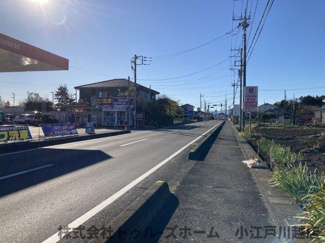 【前面道路含む現地写真】