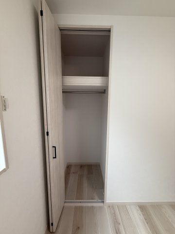 クラウンハイツ秋津町IV・アパート・95058の洋室