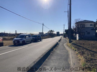 【前面道路含む現地写真】